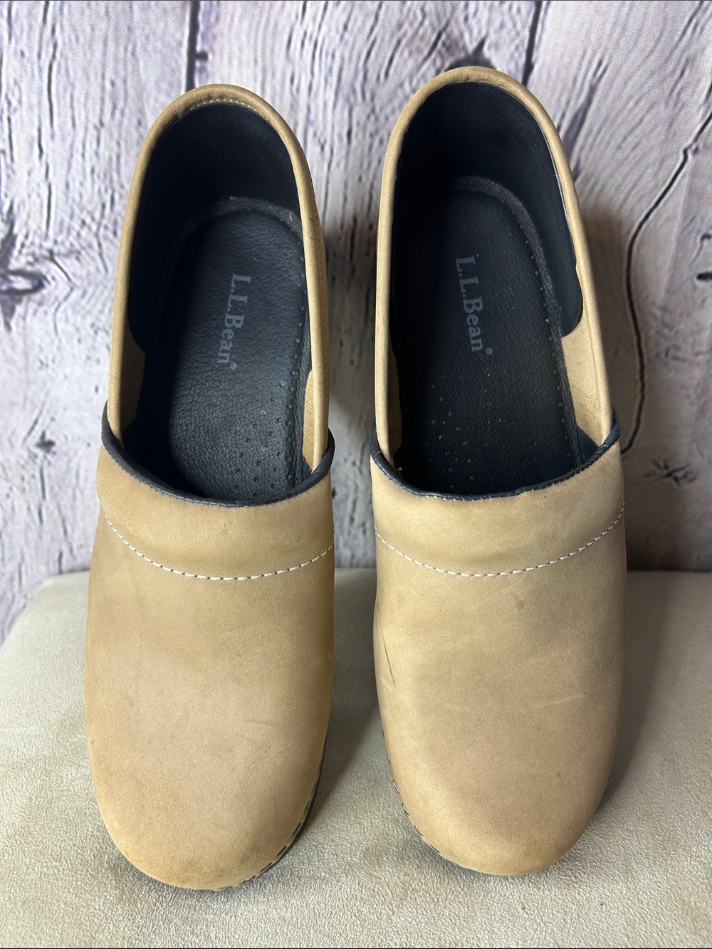 L.L Bean professional clogs tan leather stapled shoes size 39